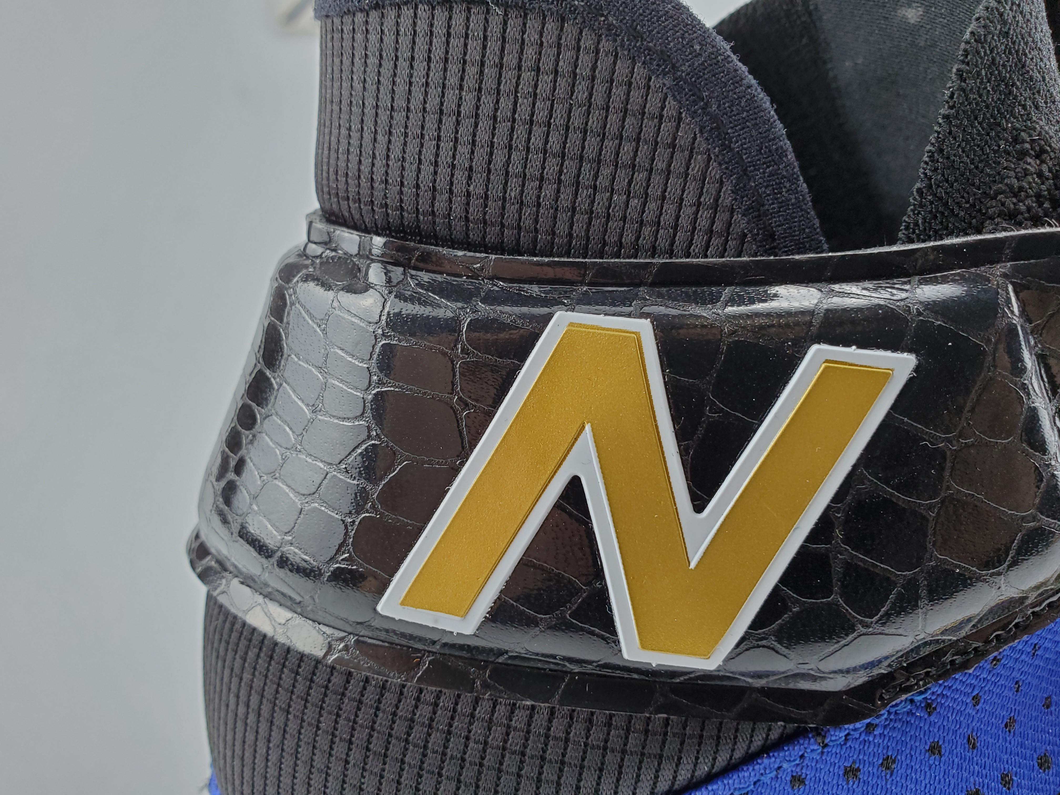 New Balance OMN1S Kawhi Leonard 2-Way