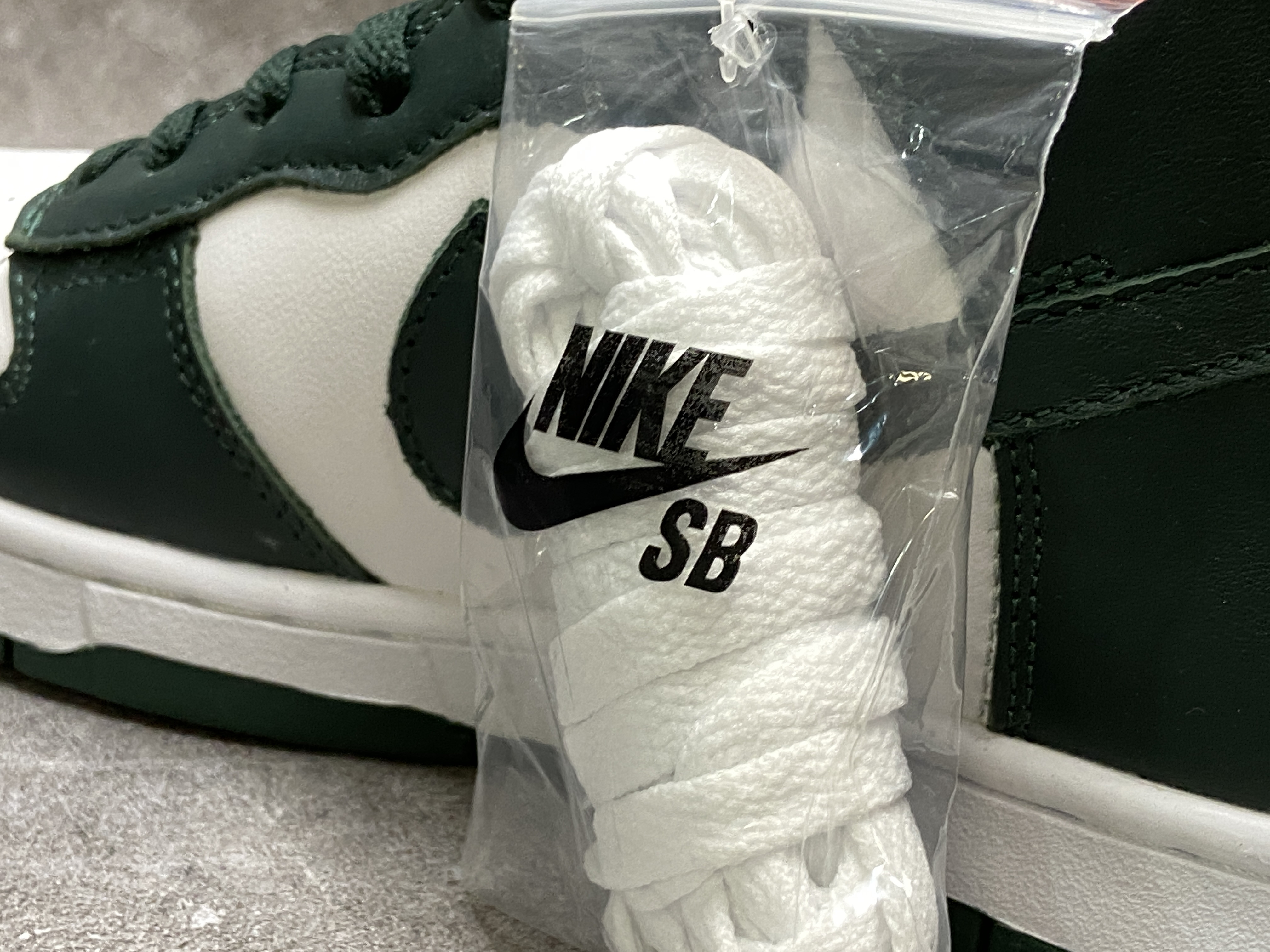 Nike Dunk High Spartan Green