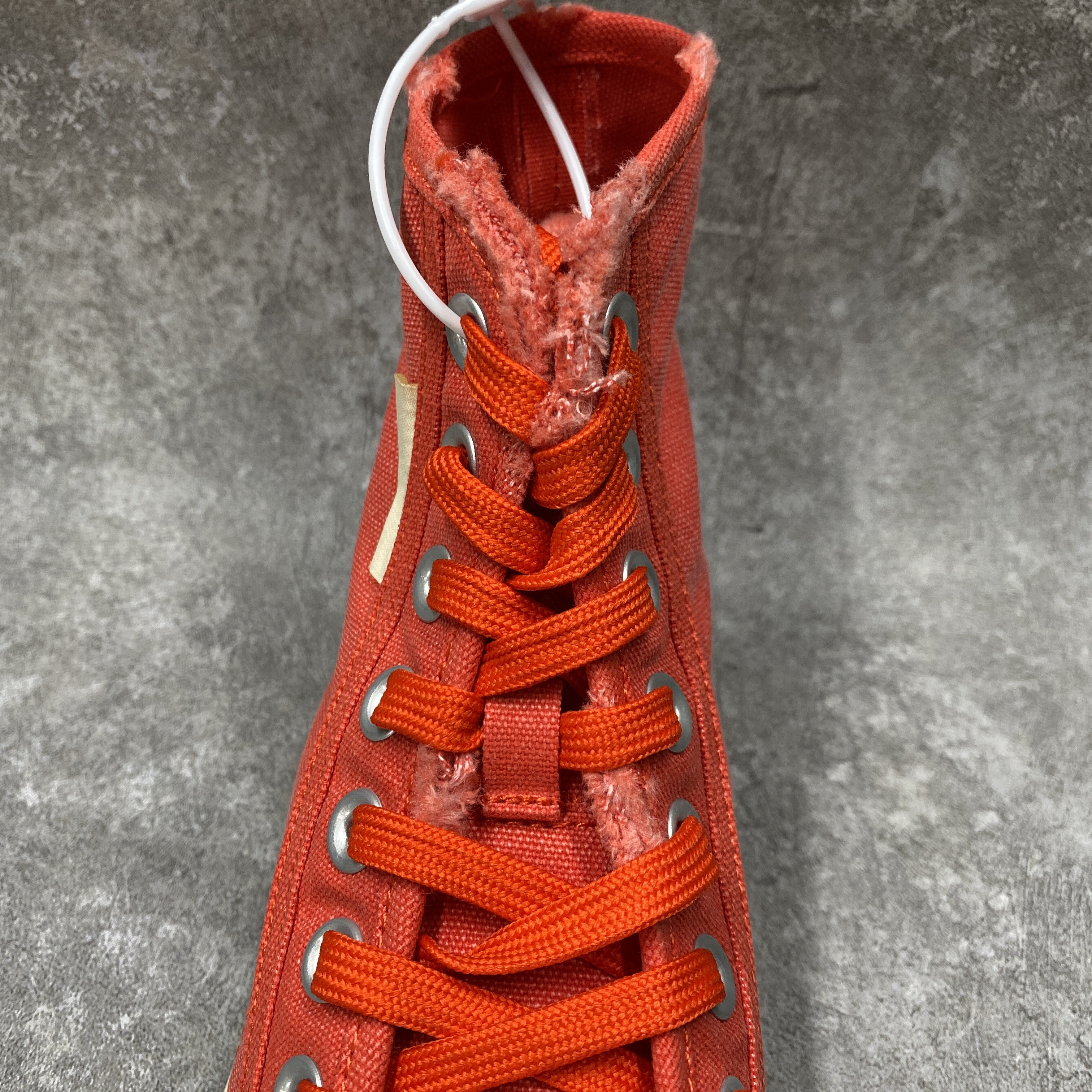 PARIS HIGH TOP SNEAKER IN RED