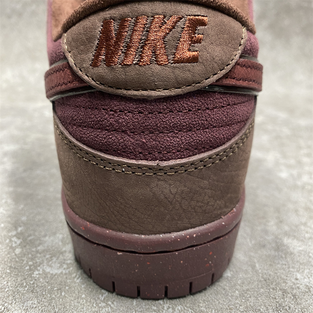 NIKE DUNK LOW PREMIUM SB 