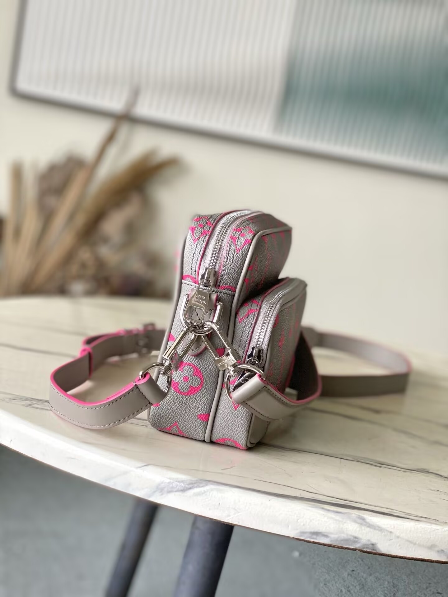 LV Nil M15024 25x17.5x11cm