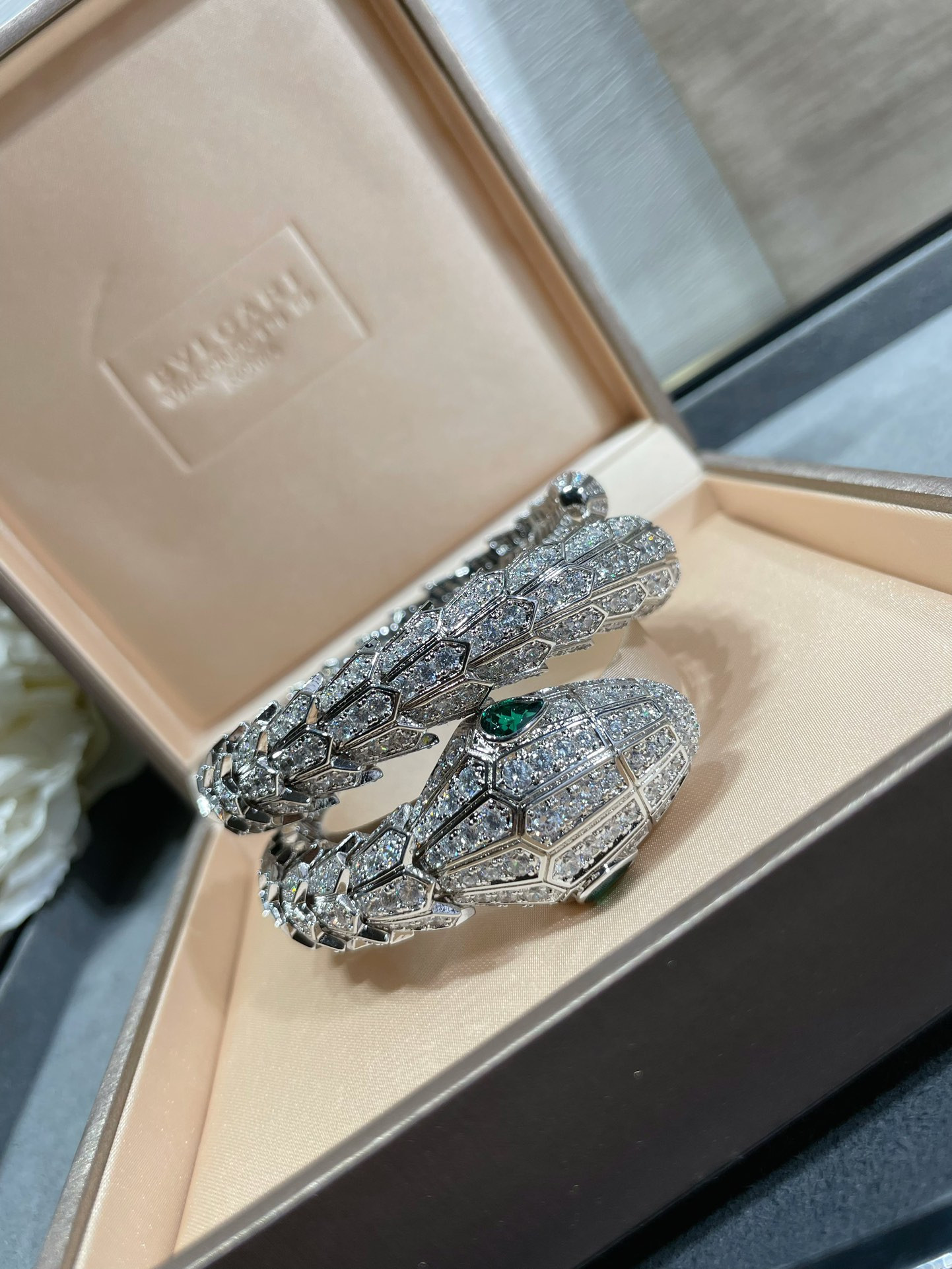 b*l*ai large three-circle full-Di*m*nd snake bracelet