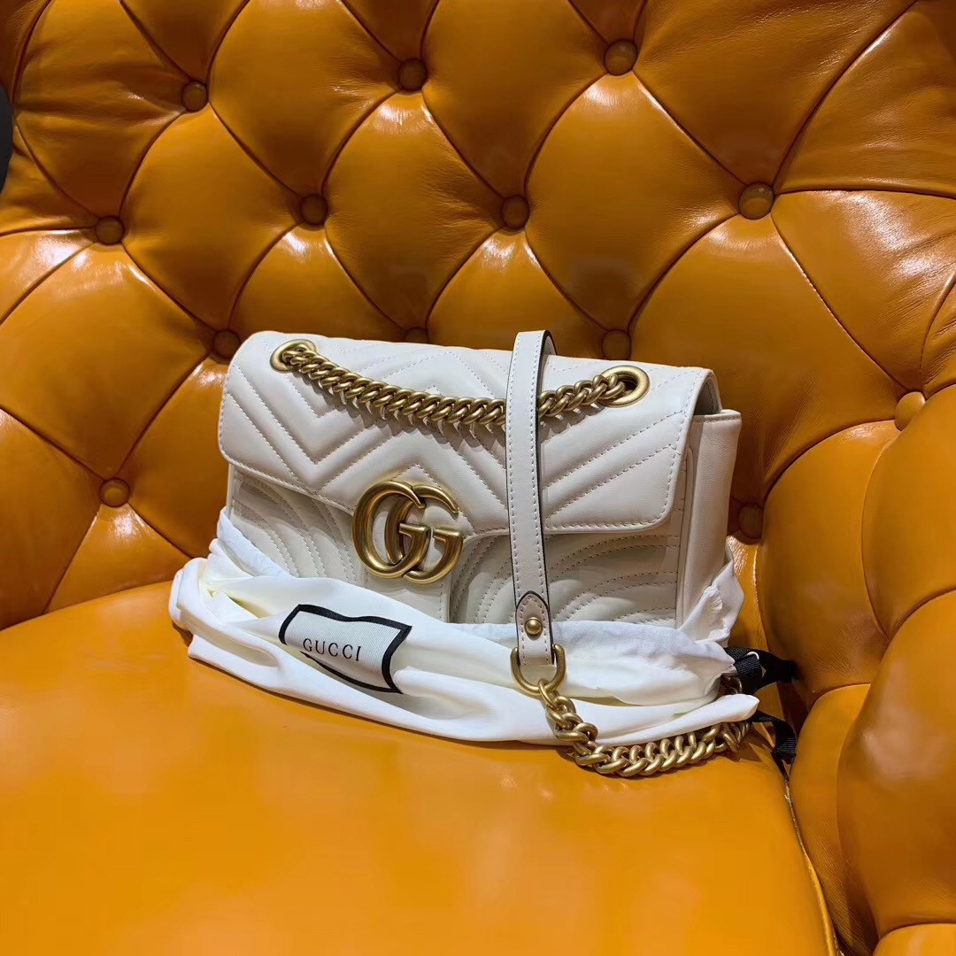 GG Marmont Shoulder Bag 26cm