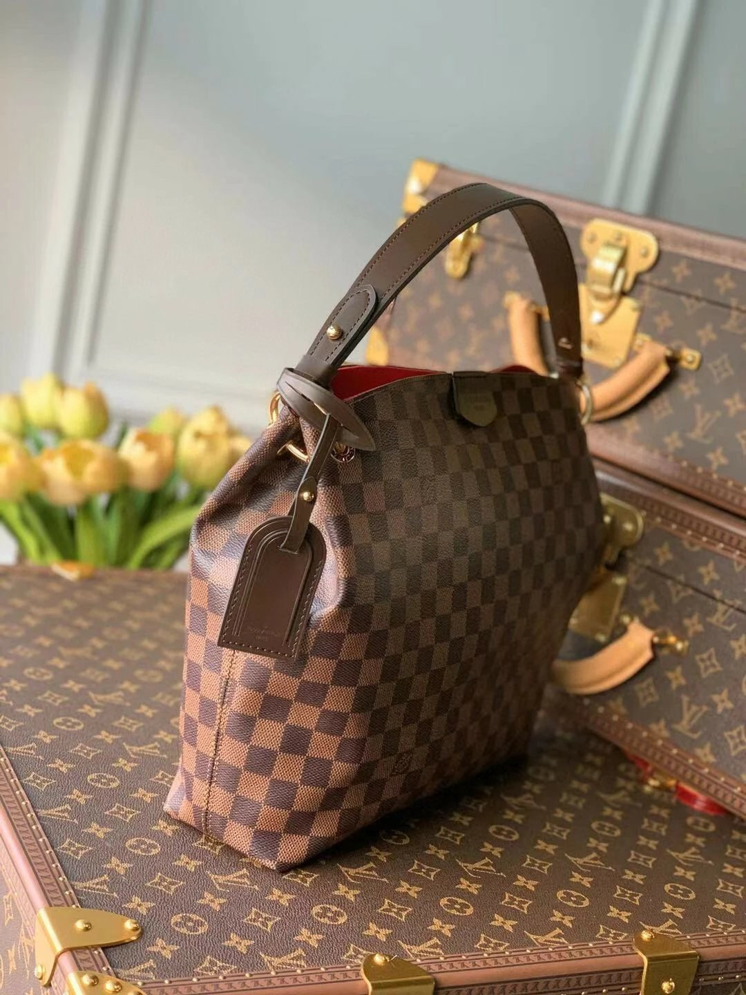 LV GRACEFUL PM N44044