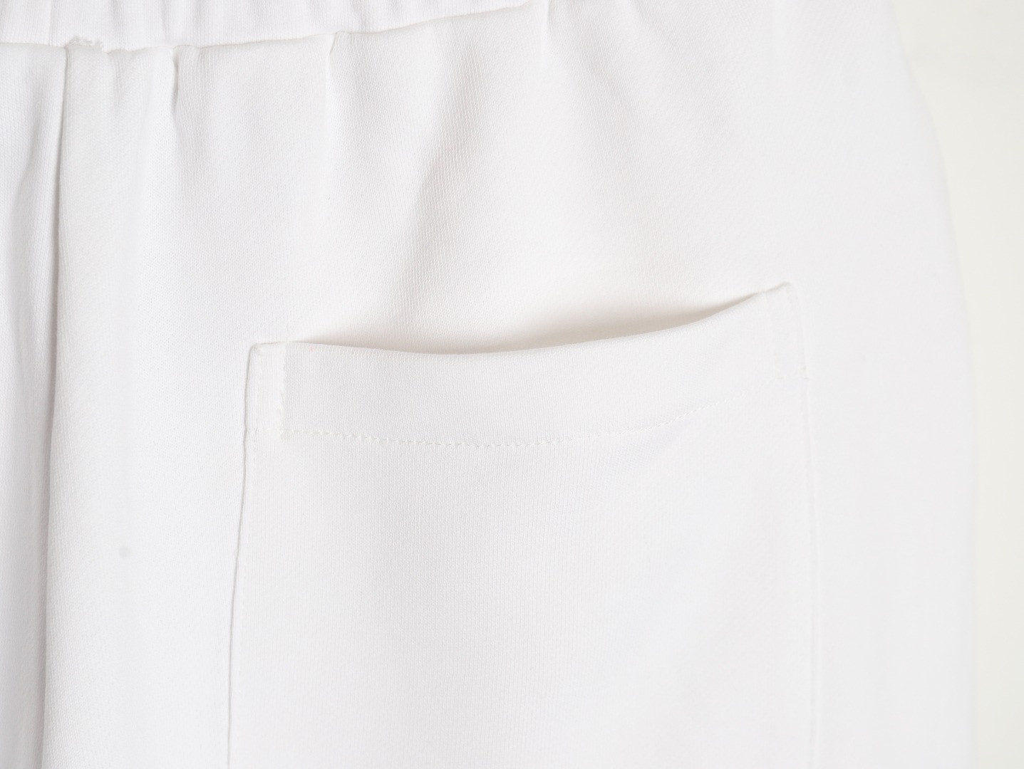 Ba*len*cia*ga shorts