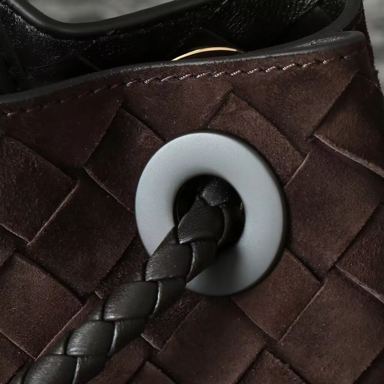 bo*te*ga Ve*ne*ta small andiamo 25x22x10.5cm