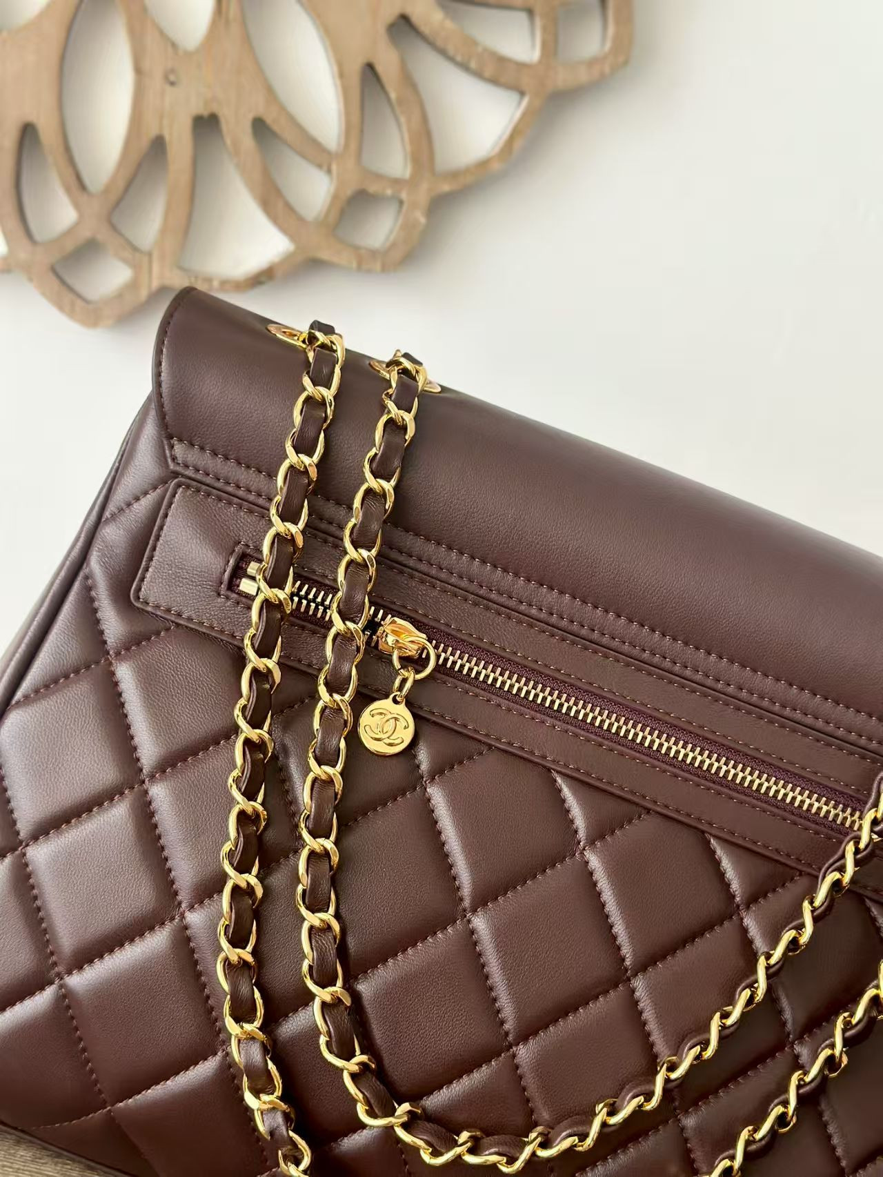 Ch*el shoulder chain bag 33x11x23cm