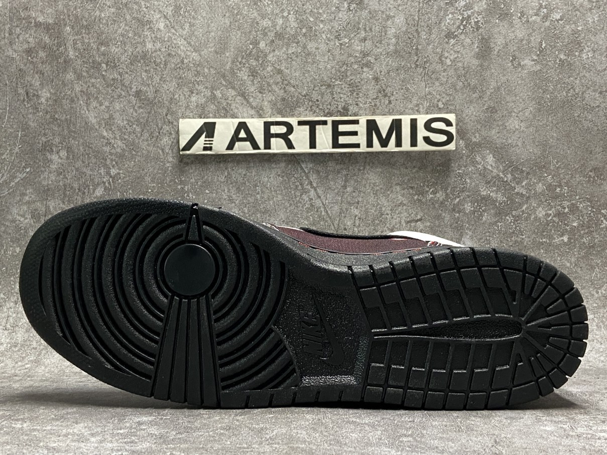 Nike Dunk SB High Melvins