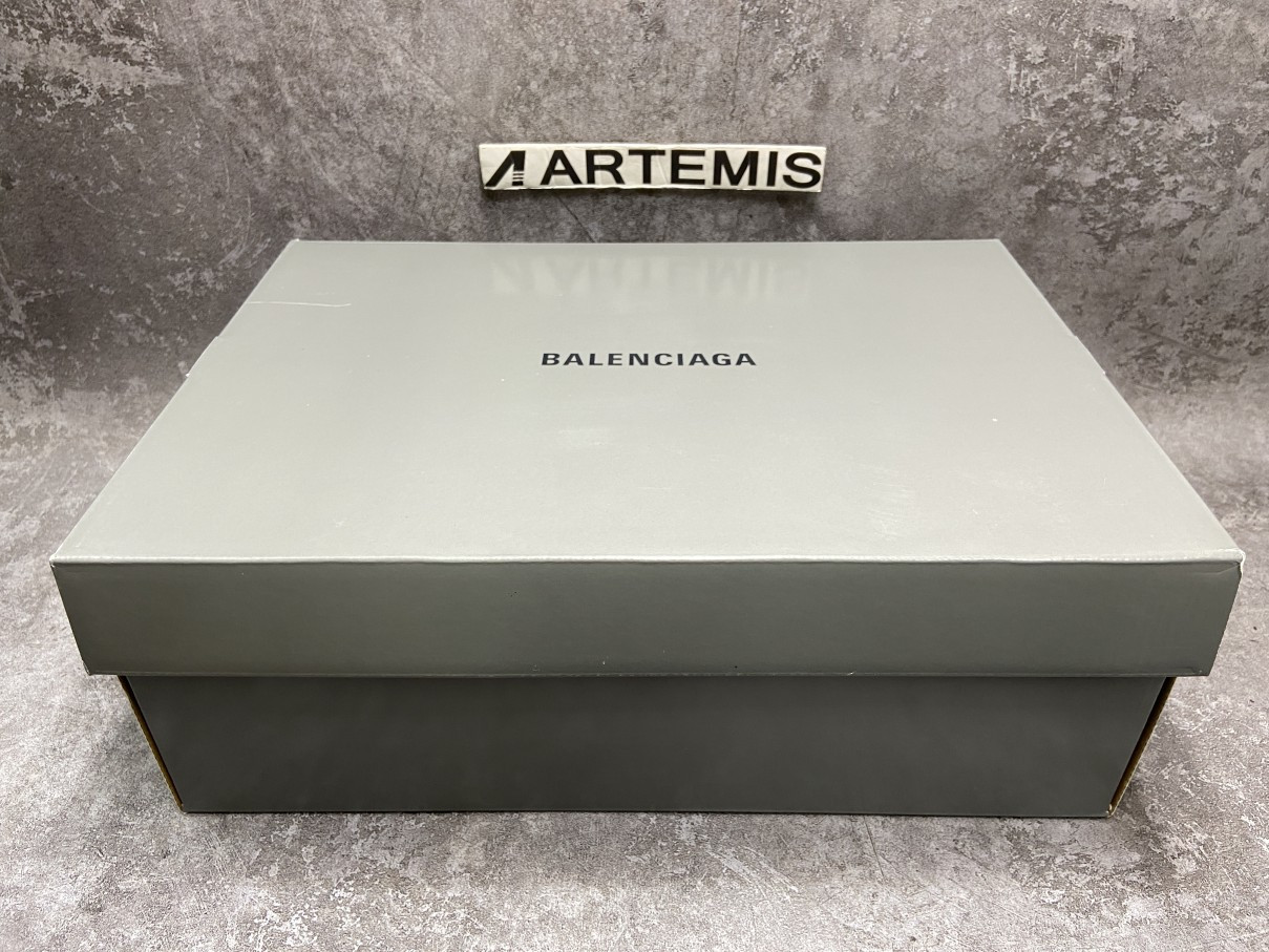 Balenciga Triple S Light Blue