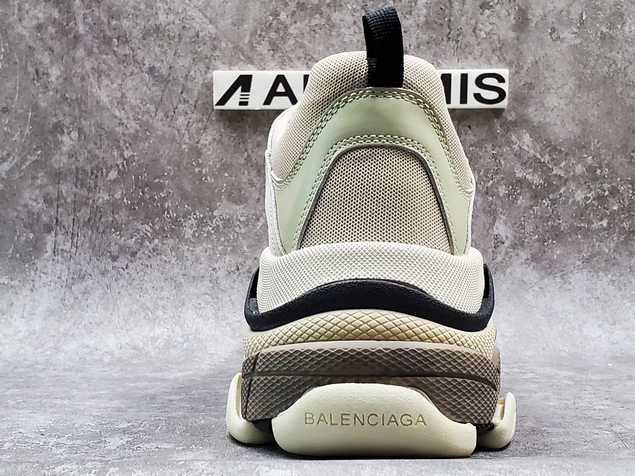 Balenciga Triple S Trainer