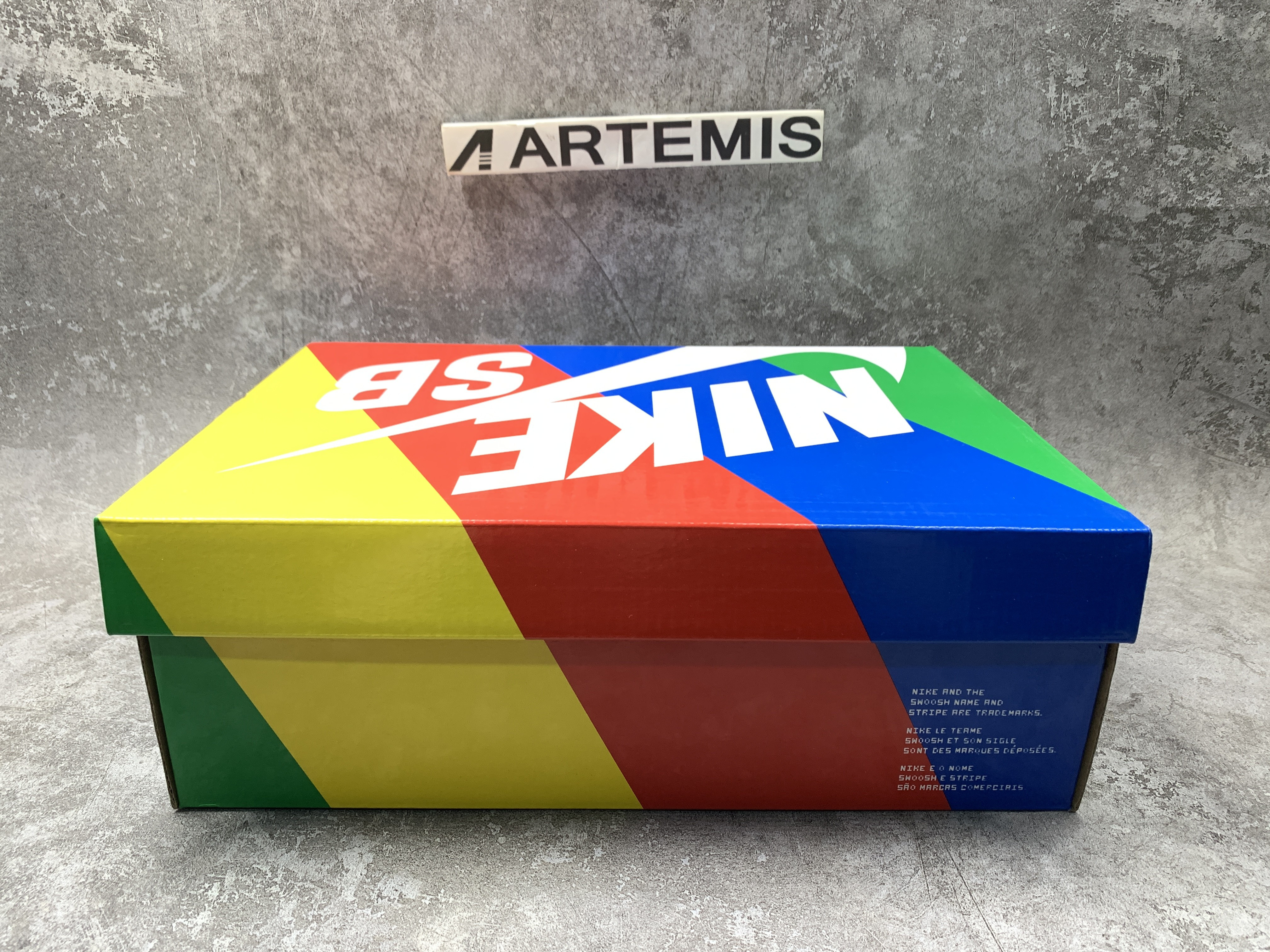 Nike SB Dunk High Carpet Company