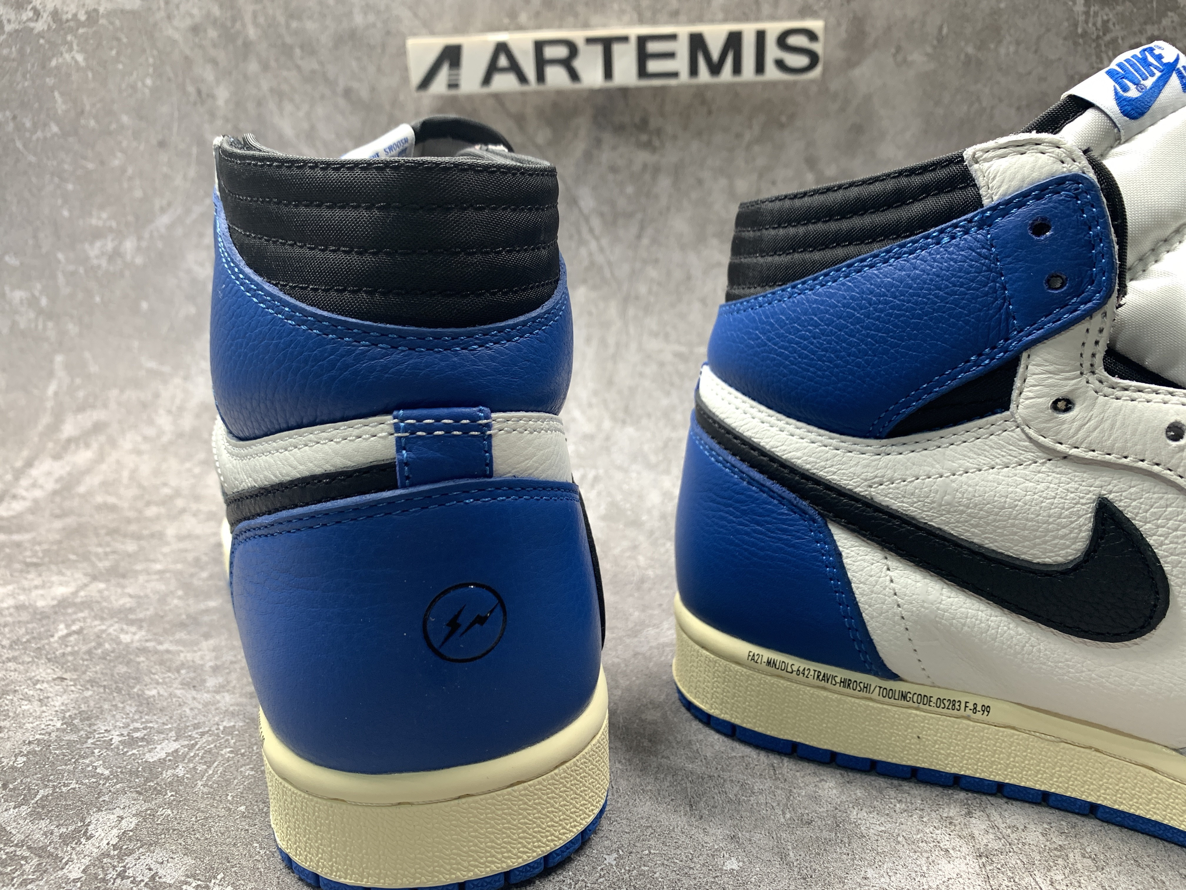 Air Jordan 1 Retro High x Travis Scott x Fragment