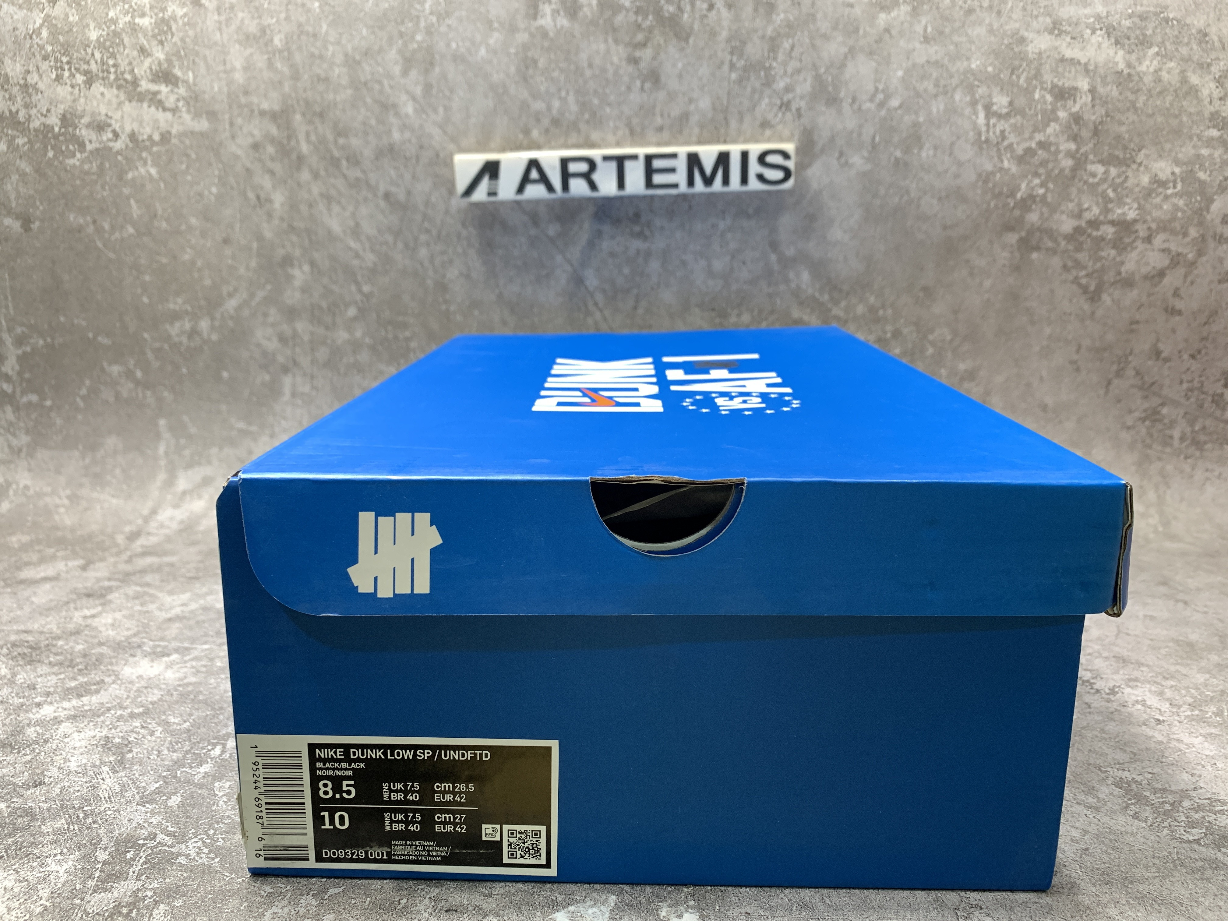 Nike Dunk Low SP UNDEFEATED Black Dunk vs. AF1 Pack