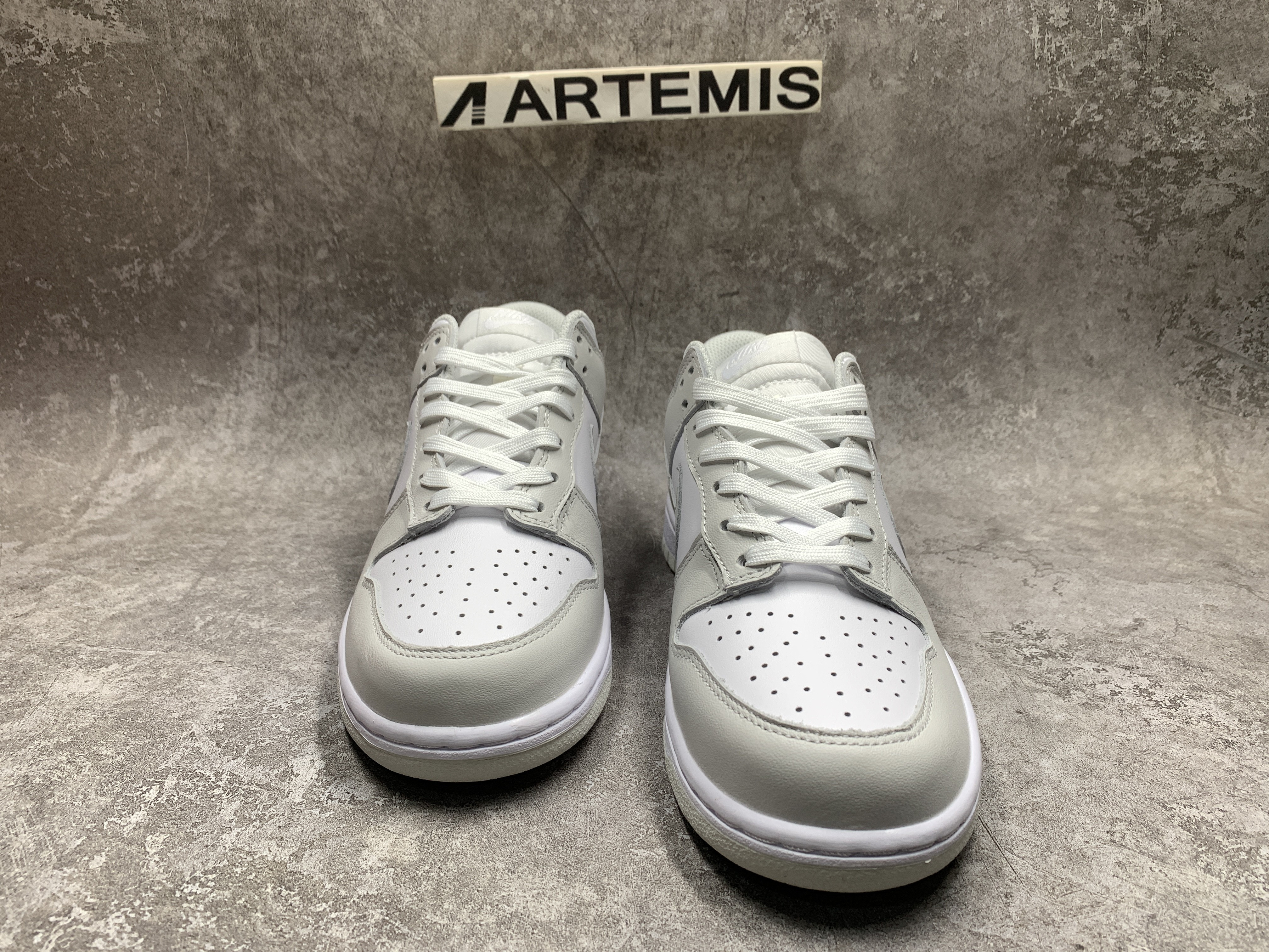 Nike Dunk Low Photon Dust