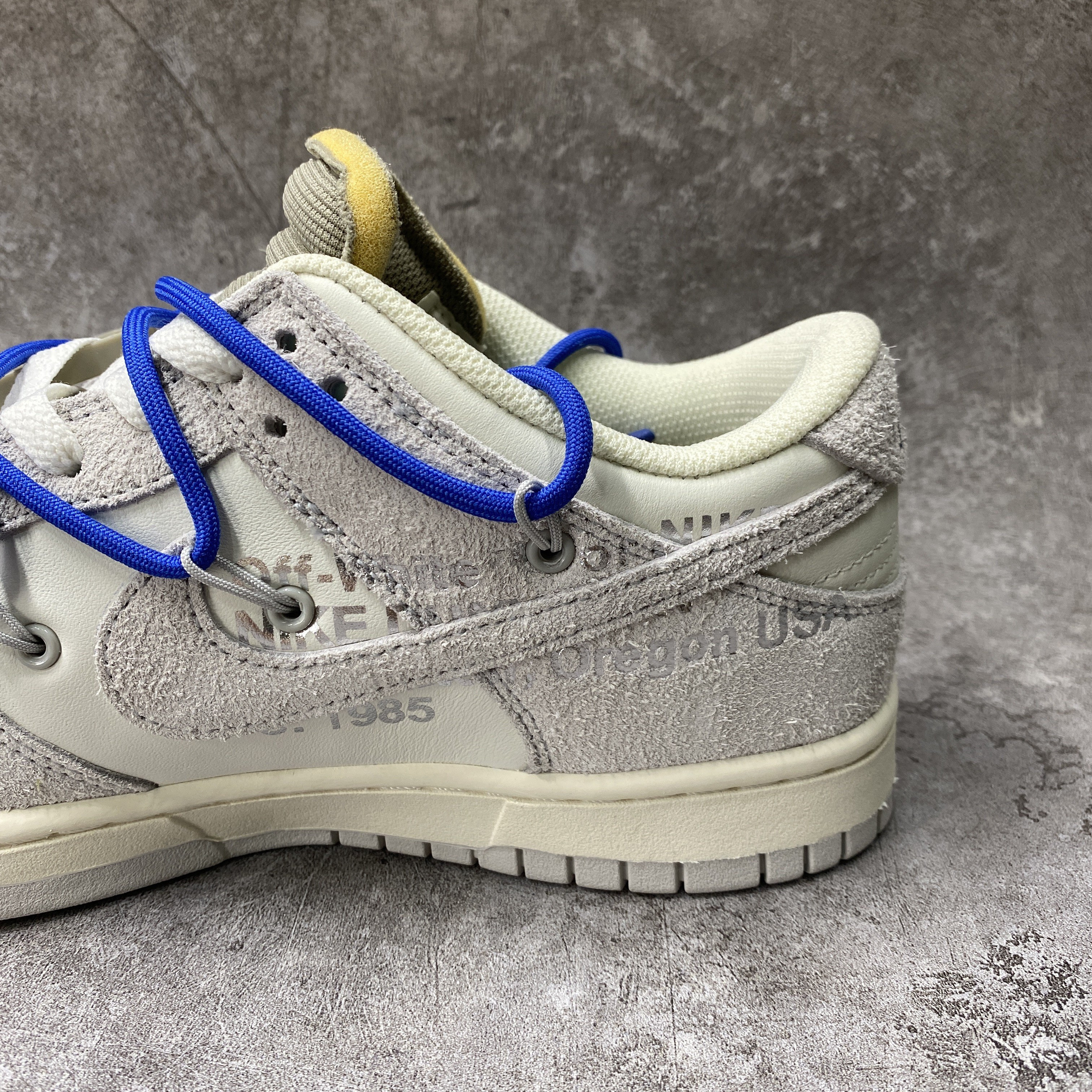 Nike Dunk Low Off-White Lot 32