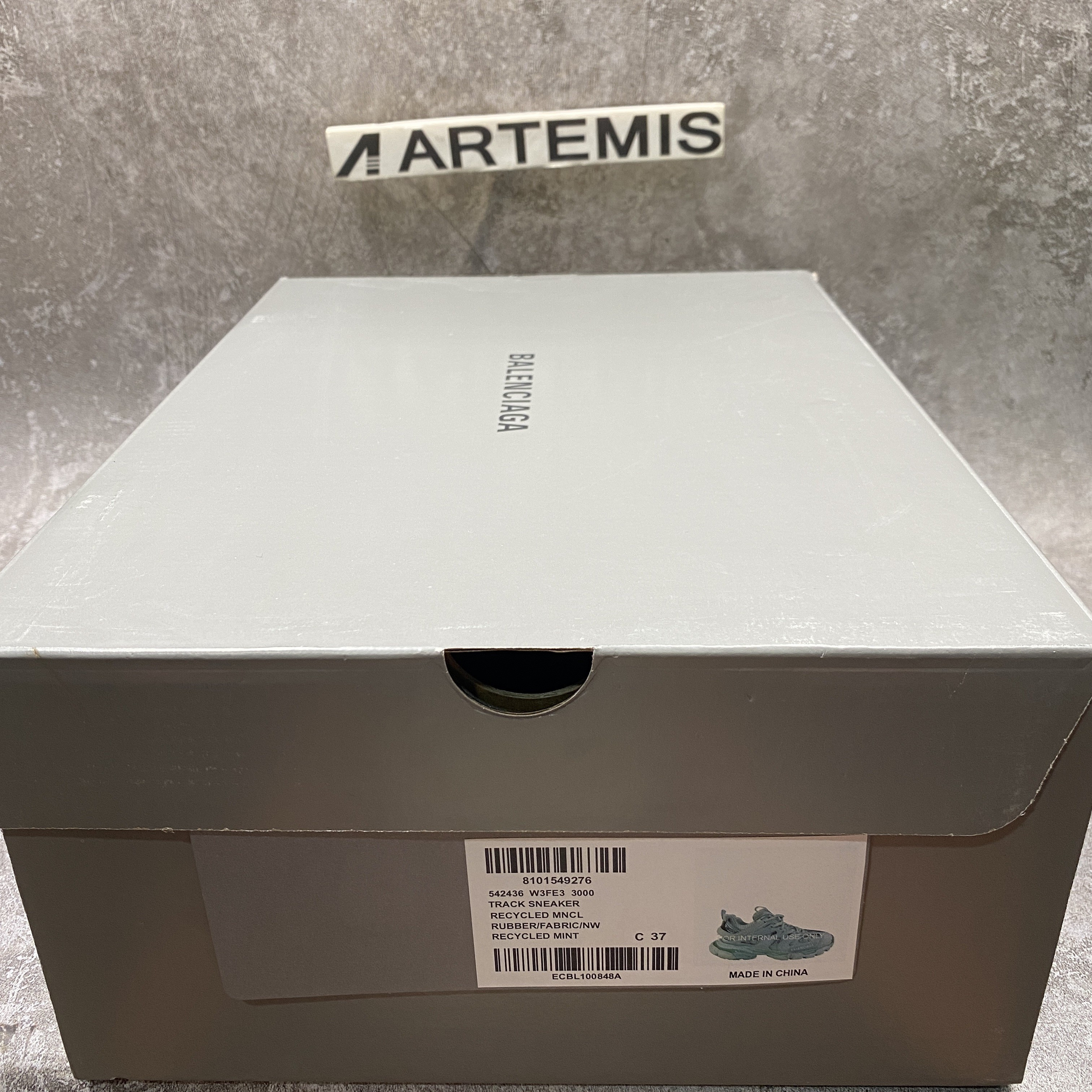 Balenciga Wmns Track Trainer Light Blue