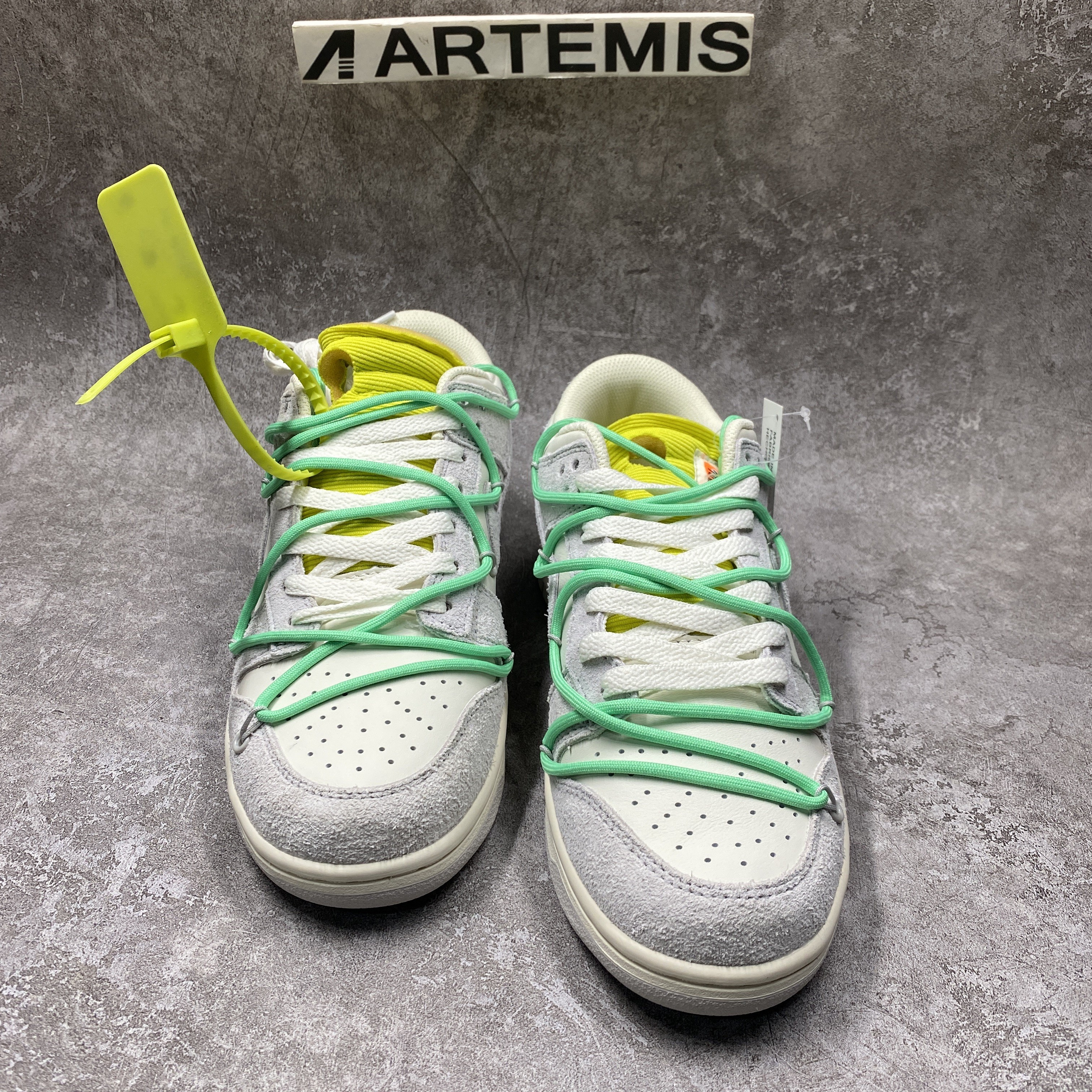 Nike Dunk Low Off-White Lot 14
