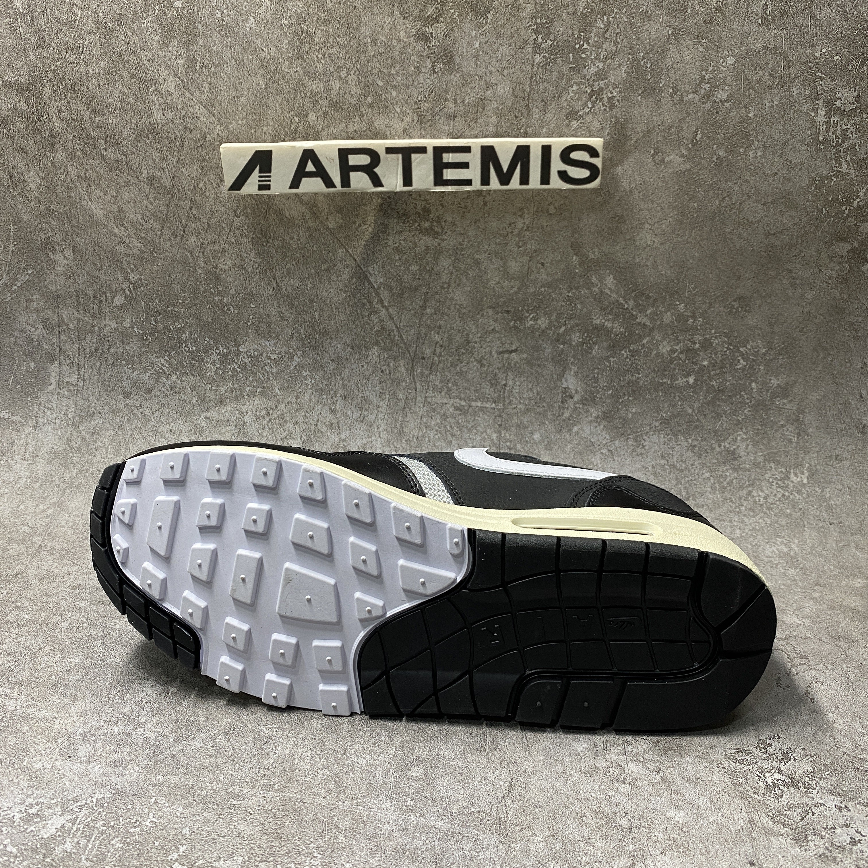 Nike Air Max 1 Patta Waves Black