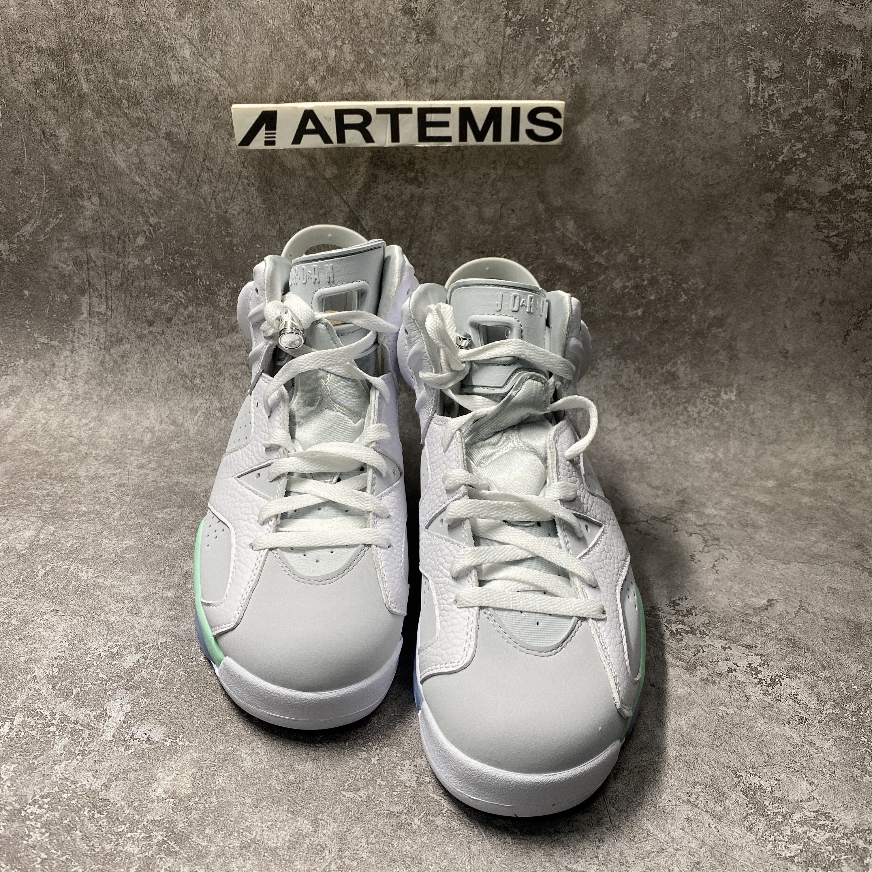Air Jordan 6 Retro Mint Foam