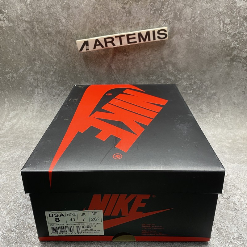 Air Jordan 1 Retro High Fragment