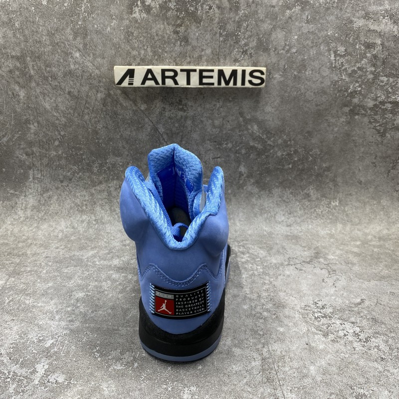 Air Jordan 5 Retro UNC
