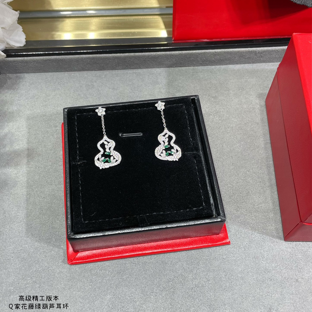 Qeelin Vine Gourd Earrings