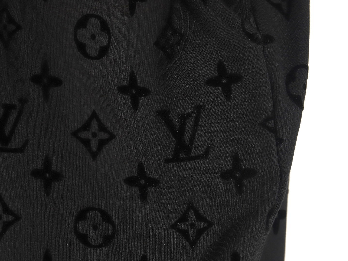 l0*is V*t0n lv 24fw pants