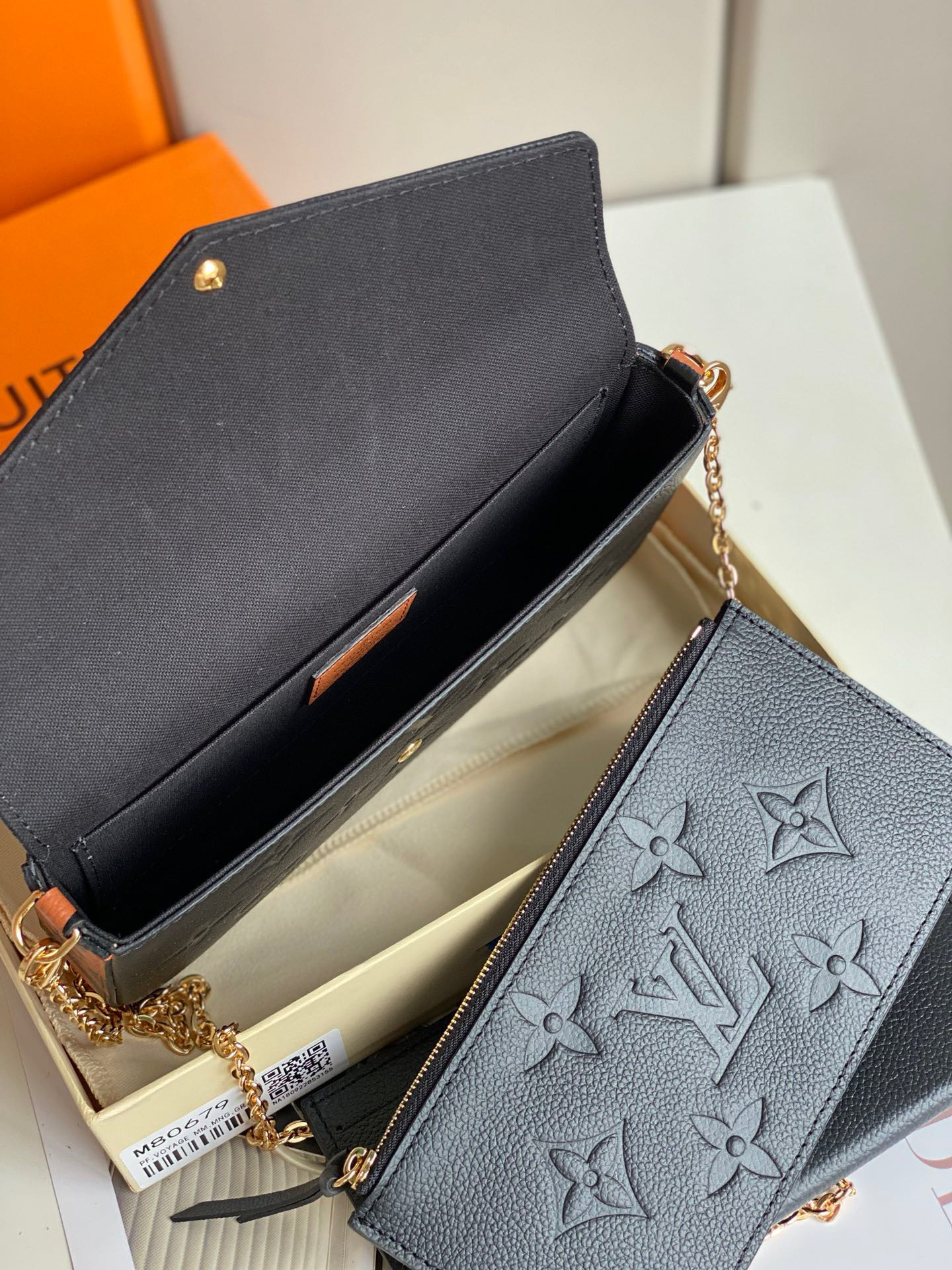 LV FELICIE POCHETTE M80679