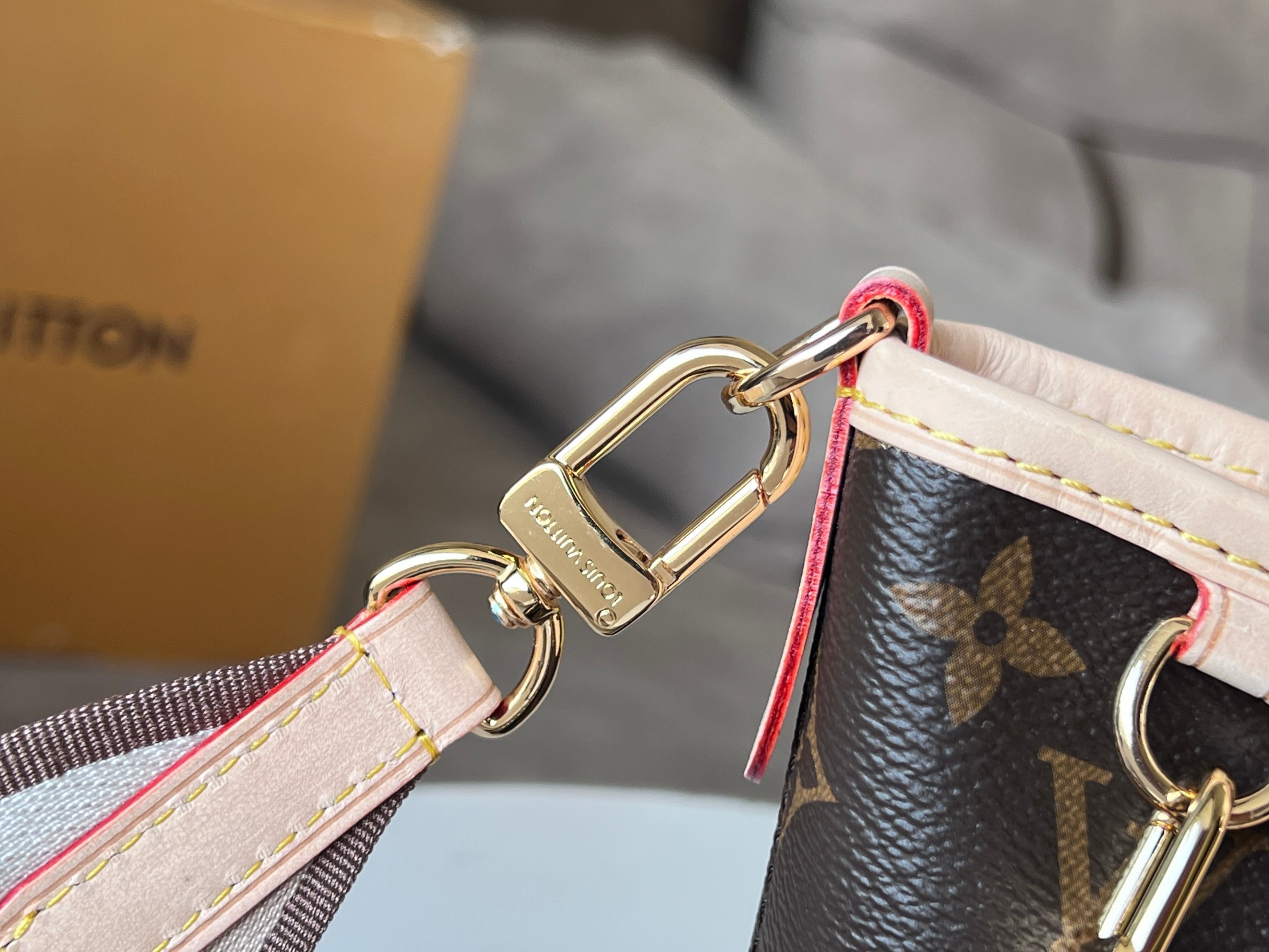 LV Neverfull BB M46705