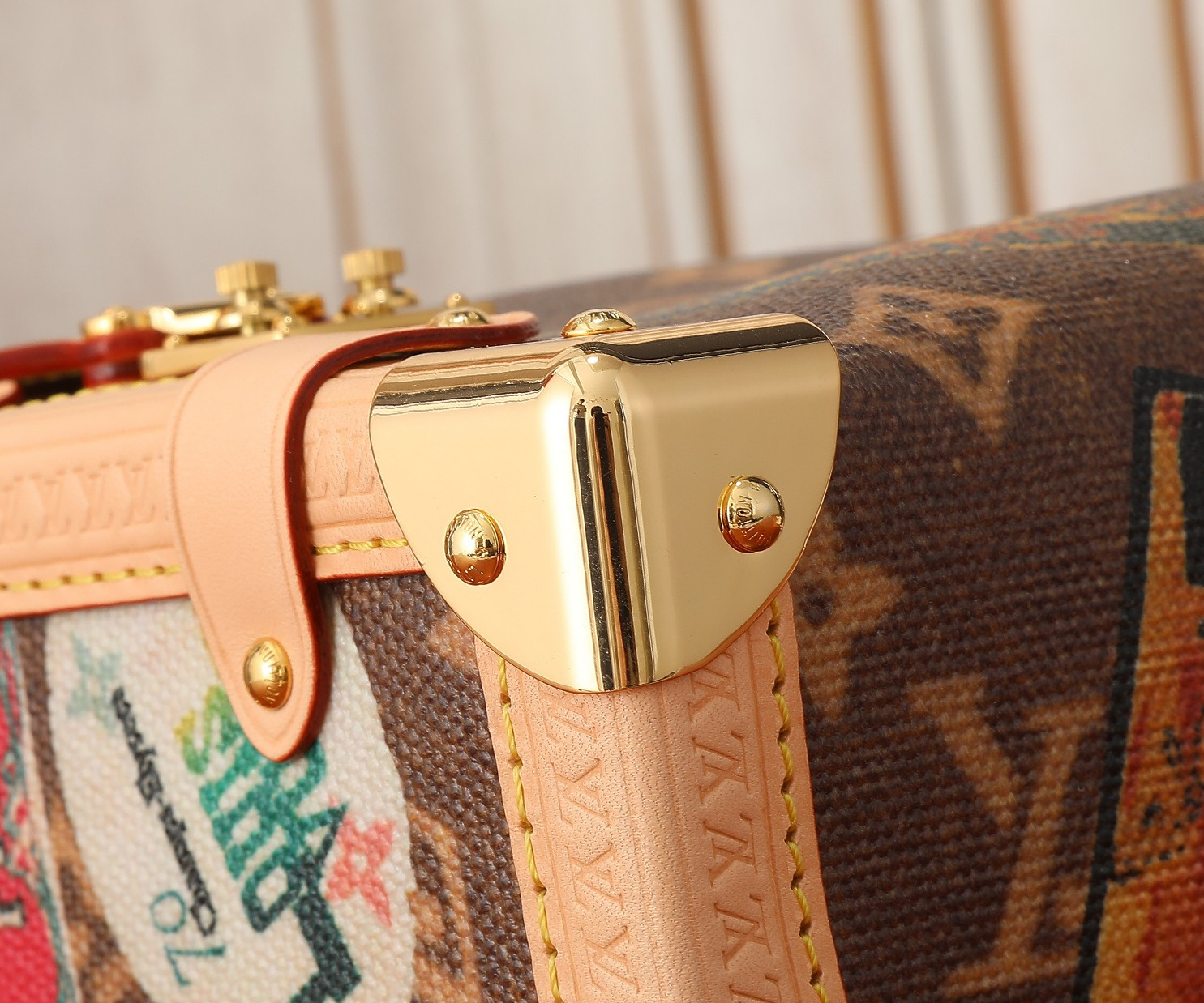 LV  Side Trunk MM M47085 8.3 x 5.5 x 2.4 inches