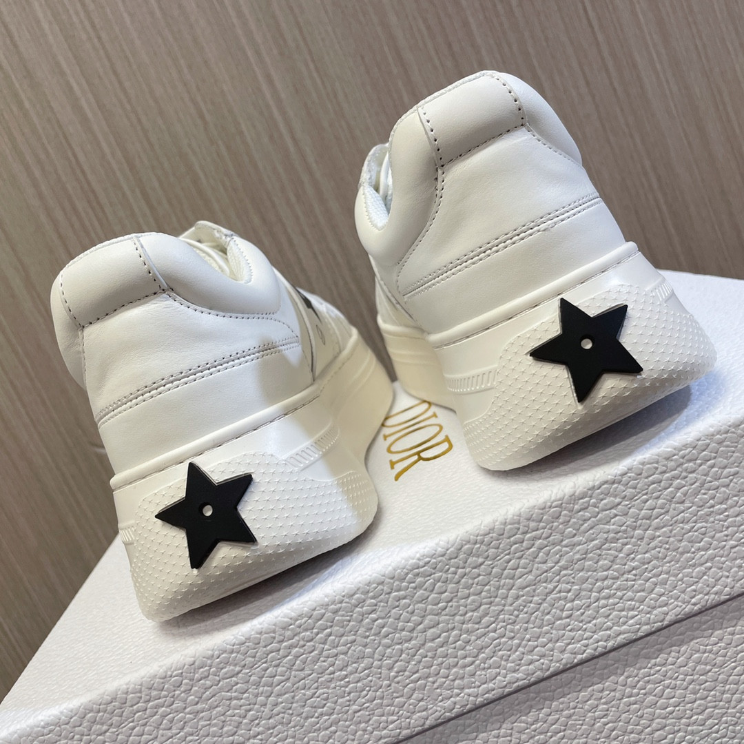 ua D*or star platform sneaker