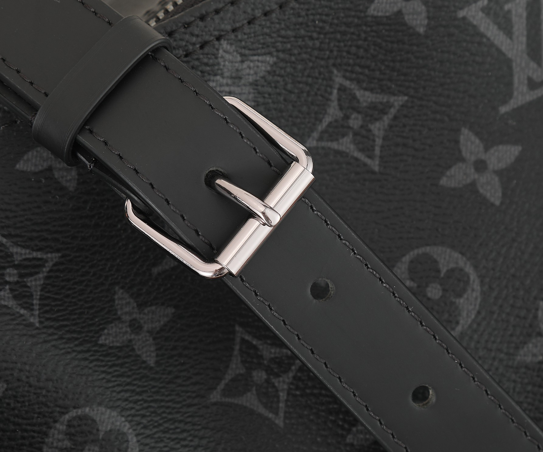 l0*is V*t0n keepall bandoulière 55 m40605