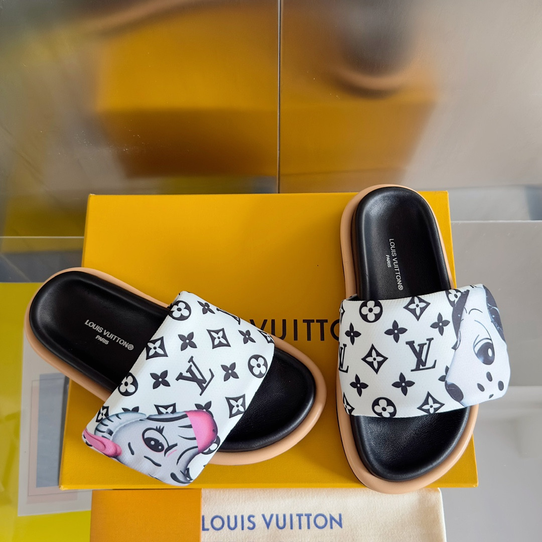 LV Pool Pillow Flat Comfort Mule