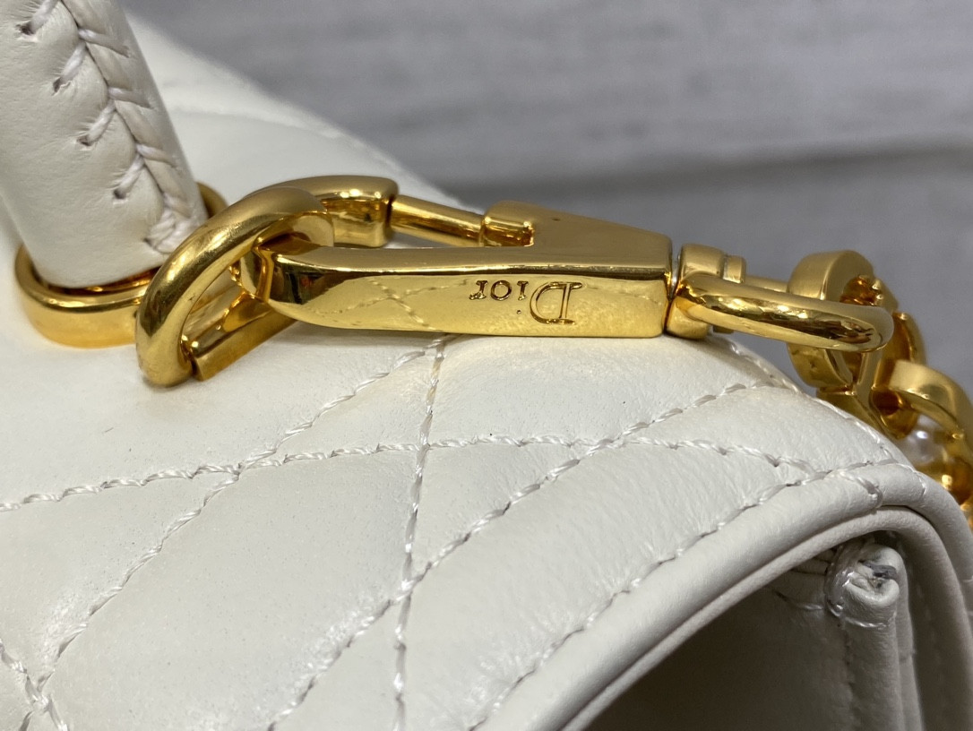 D*or medium D*or ange bag latte macrocannage calfskin 26 x 17 x 9 cm