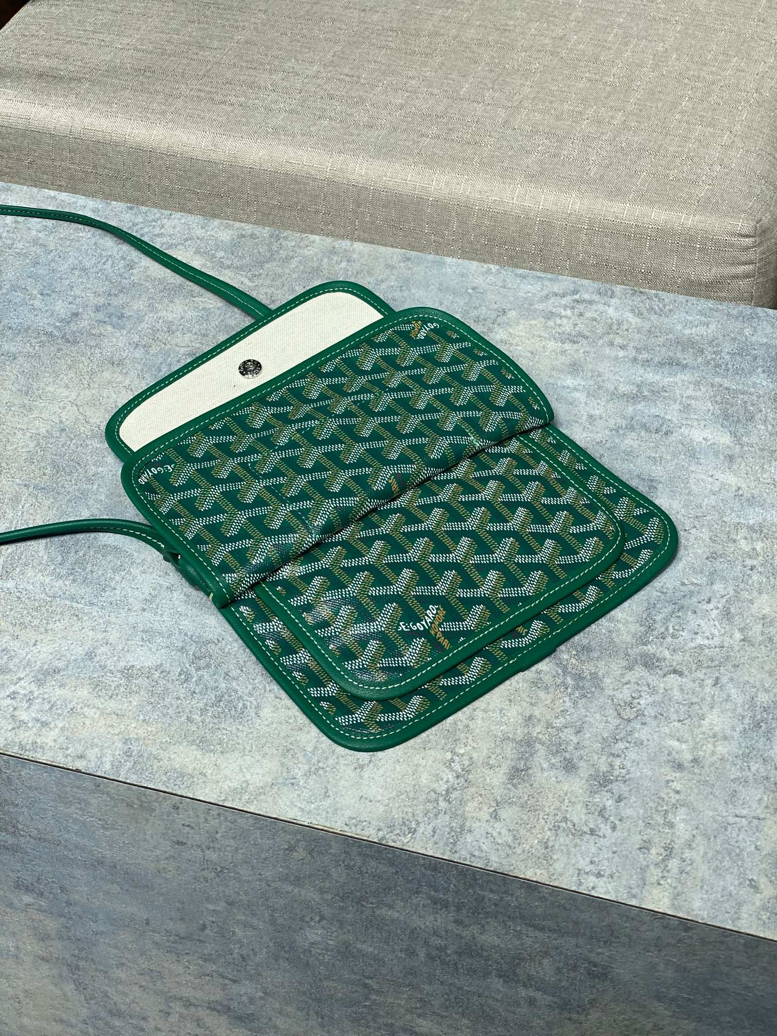 Go*ard plumet pocket wallet 21x14x2.5cm