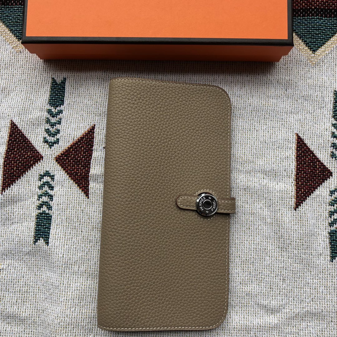 H**me5 dogon duo wallet