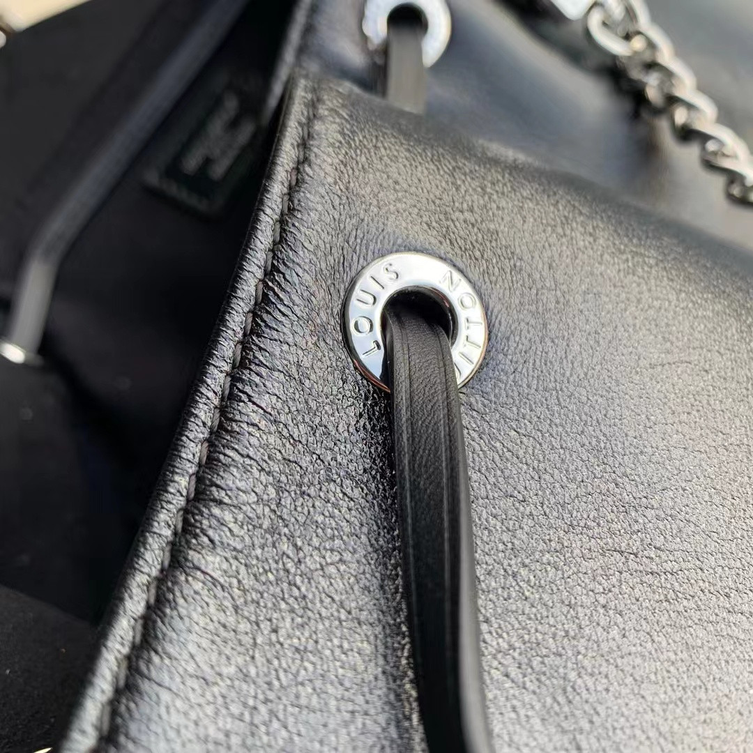 LV Montsouris PM M12587 28x30x18CM