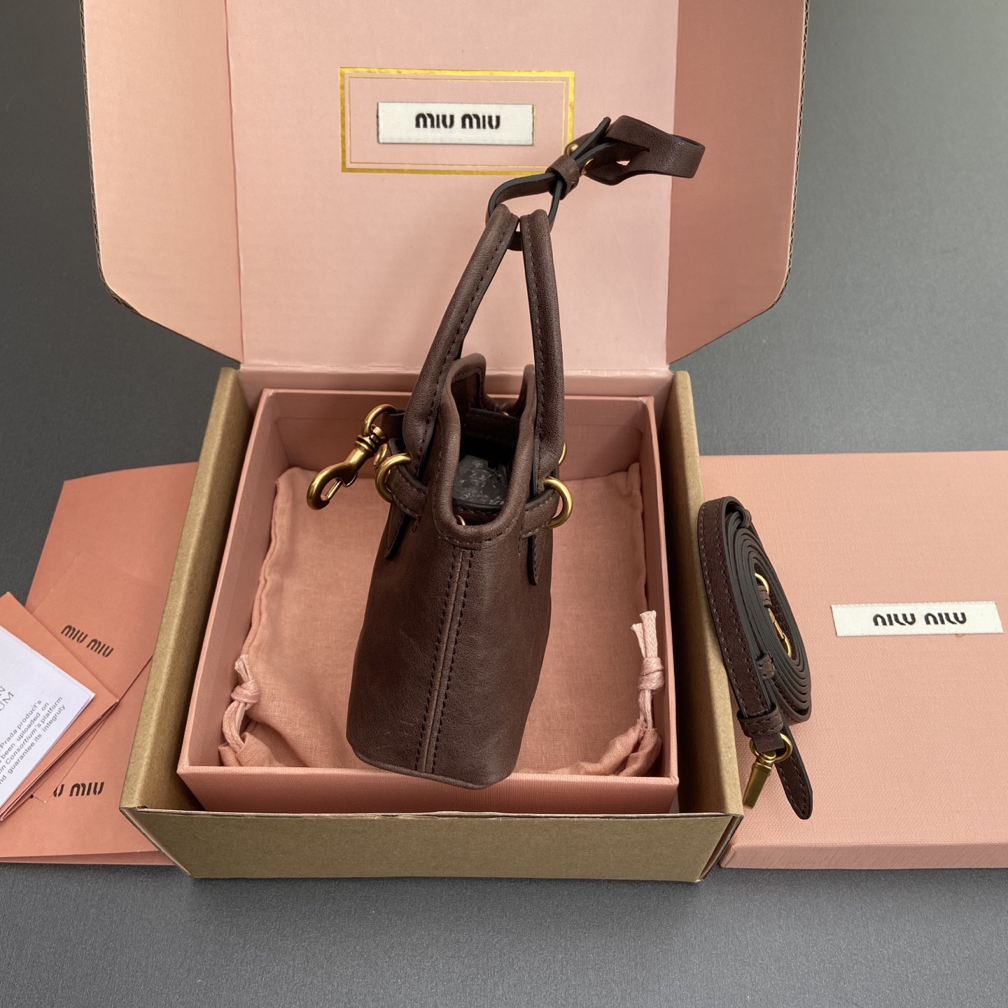 Miu Miu Aventure Nappa Micro Leather trick 9.5x12x2.5cm