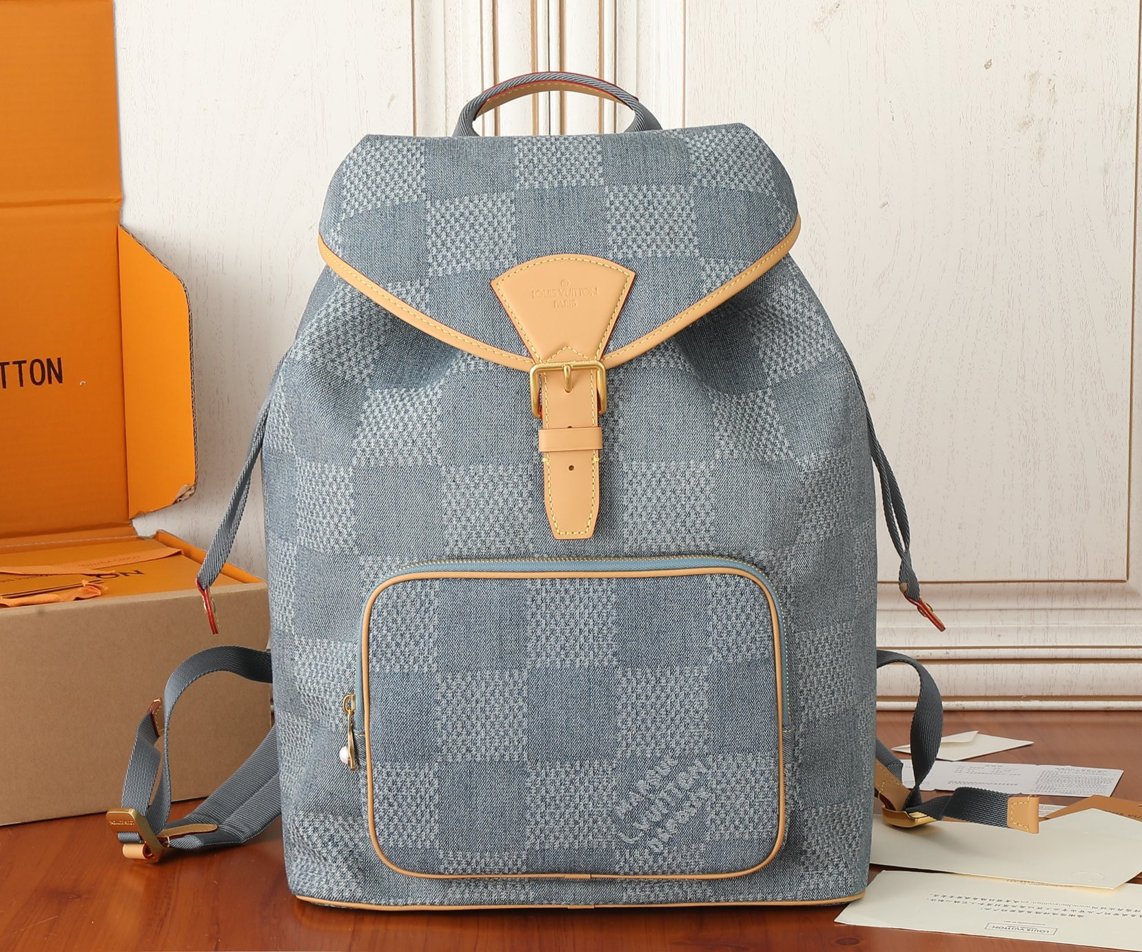 LV Montsouris Backpack N40708 32x40x19cm