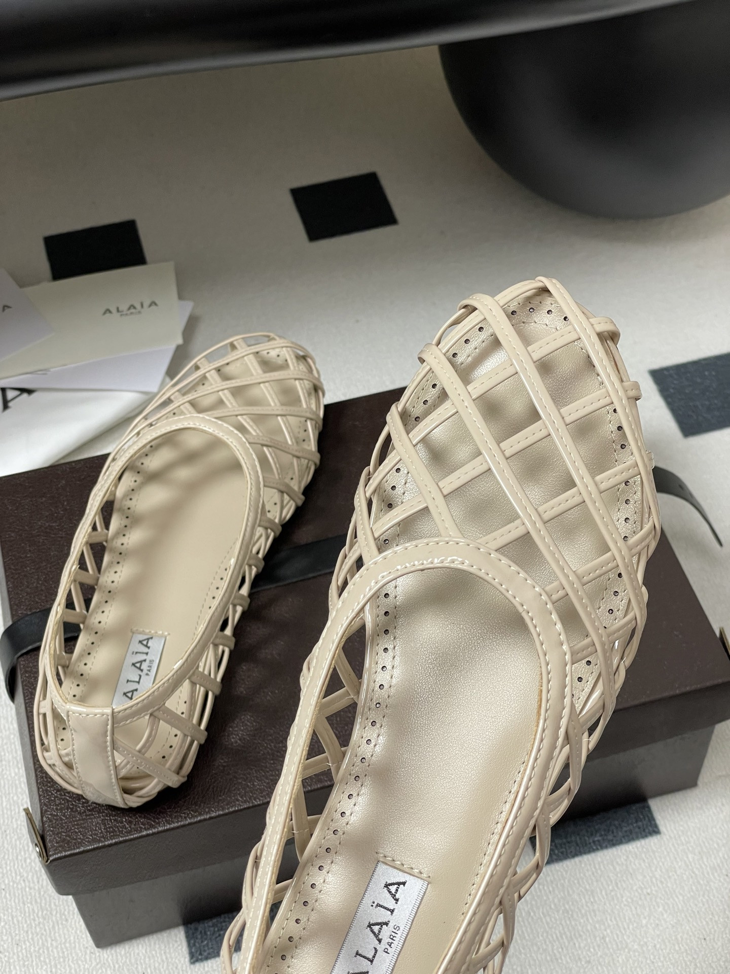 UA Alaïa CAGE BALLET FLATS(Customized Size 7-10 days production time)