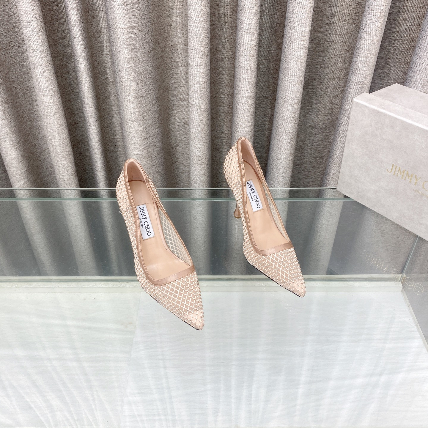 ua Ji*y Ch* ixia mesh pumps 8.5cm